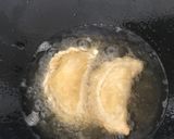 Foto langkah ke 7 dari resep Pastel goreng, awet crunchynya.
