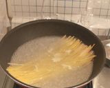 [影音]奶油鮭魚義大利麵的食譜步驟1照片