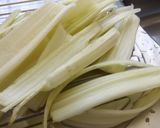 Foto del paso 1 de la receta: Lasaña de tallos de acelga a la boloñesa