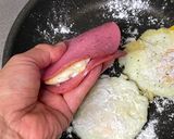 A picture of step 3 of Pastrami and Egg Fry.