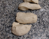 Foto del paso 5 de la receta: Brioche de butifarra con queso fundido y pisto