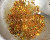 Foto langkah ke 3 dari resep Risoles isi Daging Kari & Telur Puyuh.