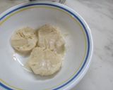 A picture of step 3 of Kaju Kulfi.