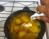 Foto langkah ke 5 dari resep Kari Ikan dan Kentang.