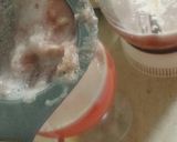 A picture of step 3 of Pomegranate juice.
