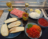 Foto del paso 1 de la receta: Berenjenas rellenas 🍆🍴