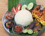 Foto langkah ke 11 dari resep Seafood Bakar Jimbaran.