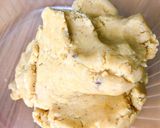 Hình bước làm 2 của món 💚 Bánh Cookies Hạnh Nhân Hình Hoa Mai 🌸