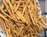 Foto langkah ke 3 dari resep Kue bawang super renyah dan tahan lama.