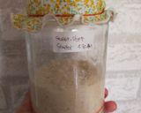 Foto langkah ke 1 dari resep Raisin Chia Soft Sourdough (Sweet Stiff Starter).