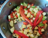 Foto del paso 1 de la receta: Sopa de verdura y garbanzos