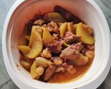 Foto langkah ke 6 dari resep Semur Kentang Tahu Udang.