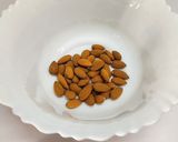 A picture of step 1 of Creamy Chikoo Almond Ice Cream.