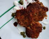 A picture of step 6 of Aloo tikki tamatar chat.