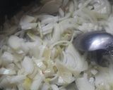 A picture of step 1 of Sautéed Mushrooms with Onions.