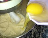 Foto del paso 3 de la receta: Budín Marmolado de café y vainilla