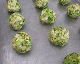 Foto langkah ke 5 dari resep Baked Broccoli and Cheese.