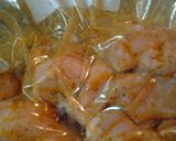A picture of step 6 of Green Beans and Marinated Pork Strips.
