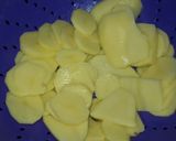 Foto del paso 1 de la receta: Tortilla de papas a la Pizza
