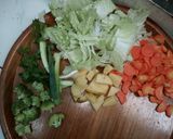 Foto langkah ke 1 dari resep Sop Sawi | Diet Bumil 28 week | Day 1.