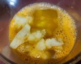 Foto del paso 5 de la receta Crema de coliflor, con langostinos y azafrán