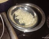 મેગી ચીલા (Maggi Chila Recipe in Gujarati) રેસીપી સ્ટેપ2ફોટો