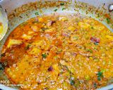 A picture of step 4 of Mawa,matar paneer curry.