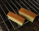 A picture of step 20 of Cheddar Cheese Cake with 2 Eggs.