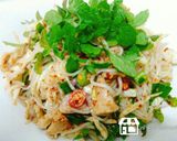 รูปขั้นตอนการทำที่ 4 ของ ยำขนมจีนไก่ผัด สูตรโล๊ะตู้เย็น
