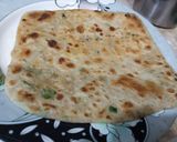 A picture of step 5 of Khasta Masalay dar paratha.