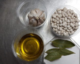 Foto del paso 2 de la receta: Judías blancas "boliches"