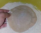 A picture of step 2 of Roti.