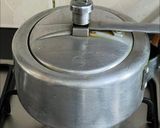 A picture of step 4 of One Pot Pav Bhaji.