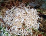 Foto langkah ke 5 dari resep #11 KWETIAU GORENG.
