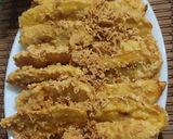 Gambar langkah 3 resipi Pisang Goreng Sambal Kicap.
