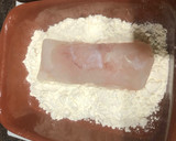 Foto del paso 1 de la receta: Supremas de bacalao y merluza en salsa con habas baby