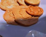 A picture of step 4 of Dalgona candy.