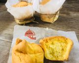 Hình bước làm 4 của món Hongkong Paper Wrapped Sponge Cake