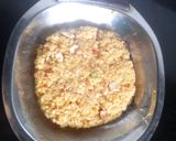 A picture of step 4 of Dryfruit Saffron kalakand.