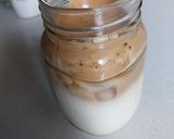Foto langkah ke 6 dari resep Dalgona coffee.