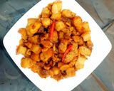 Hình bước làm 4 của món Thịt má heo rim củ cải muối