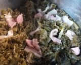 A picture of step 2 of Instapot Kale and Salt Pork.