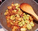 Foto langkah ke 4 dari resep Oseng Pete Sambal Bajak.