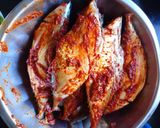 रेषाडॉ बांगडा (bangda recipe in marathi) रेसिपी स्टेप 3 फोटो