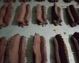 Foto langkah ke 4 dari resep Chocolate Butter Cookies.
