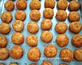 Foto langkah ke 5 dari resep Palm Cheese Cookies.
