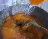 Foto langkah ke 3 dari resep Tom yam Thailand.
