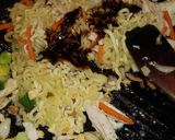 Foto langkah ke 3 dari resep Mie goreng.