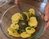 Foto del paso 3 de la receta: Truchas rellenas de jamón y patatas al microondas