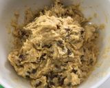 A picture of step 4 of Rock cakes.